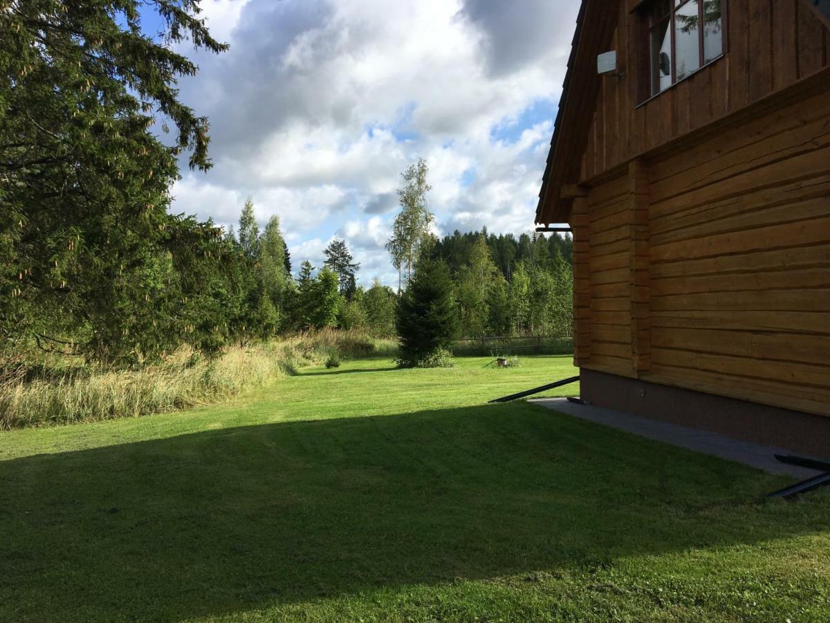 Ahja Puhkemaja Guest House Exterior photo